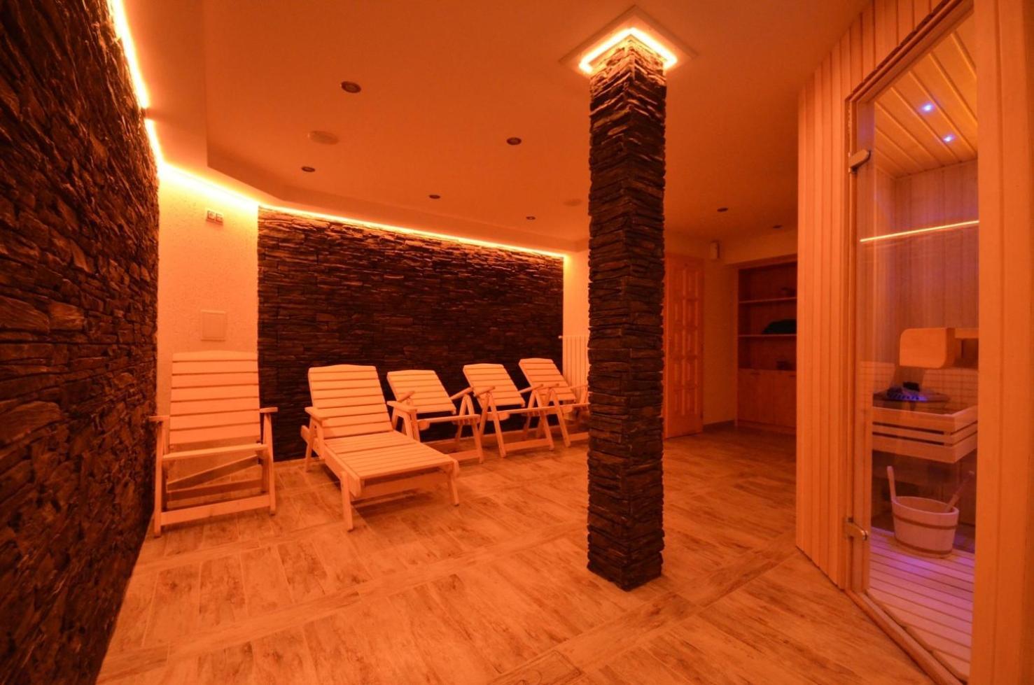 Hotel Resort Martin & Kristyna Spindleruv Mlyn Exterior photo