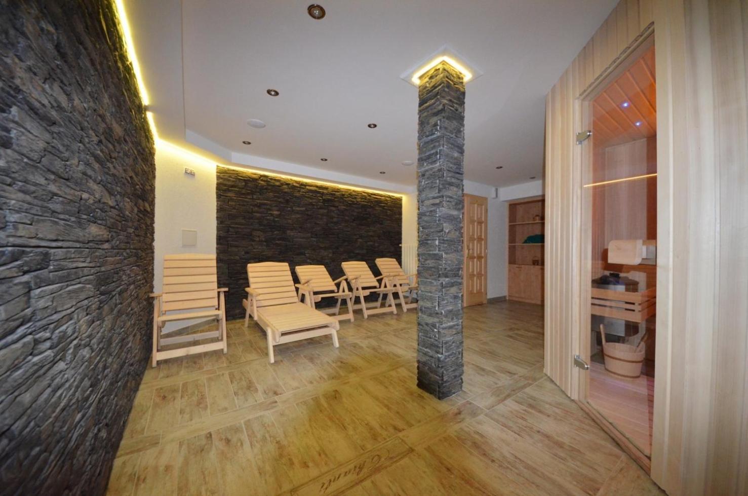 Hotel Resort Martin & Kristyna Spindleruv Mlyn Exterior photo