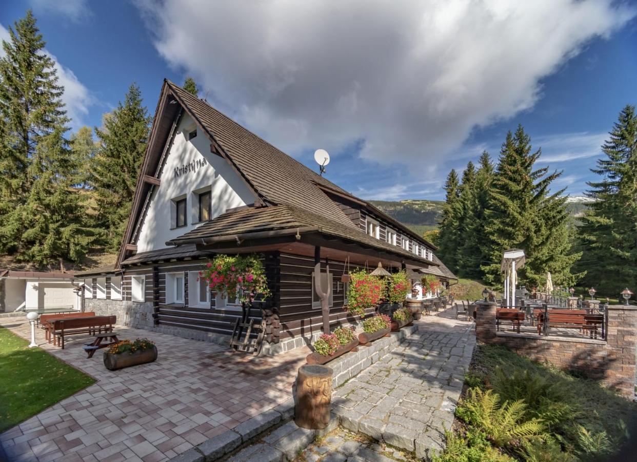Hotel Resort Martin & Kristyna Spindleruv Mlyn Exterior photo